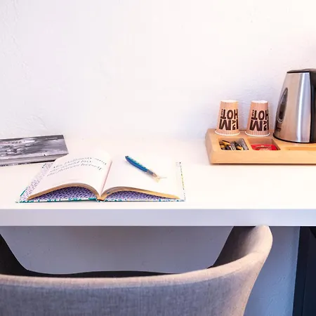 Beach - Des Rois מלון דה האן