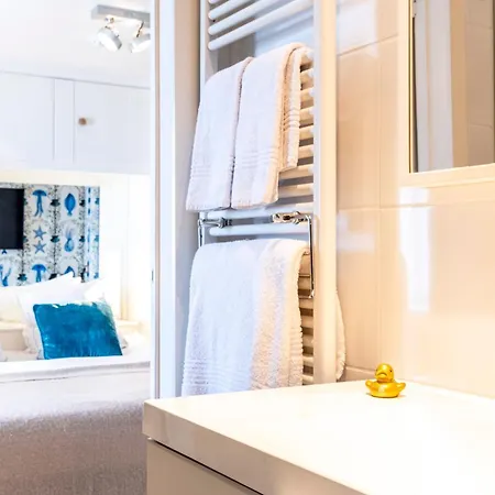 Beach - Des Rois מלון