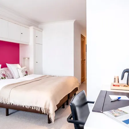 מלון Beach - Des Rois 4*