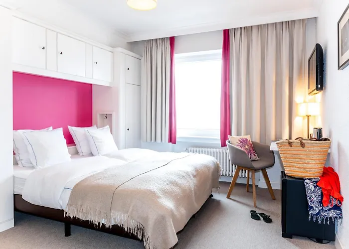 Hotell Beach - Des Rois De Haan