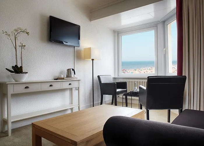 Beach - Des Rois Hotel De Haan